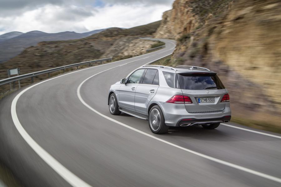  Mercedes-Benz GLE500e 4Matic AMG Line 2015 года  (фото 8 из 29)